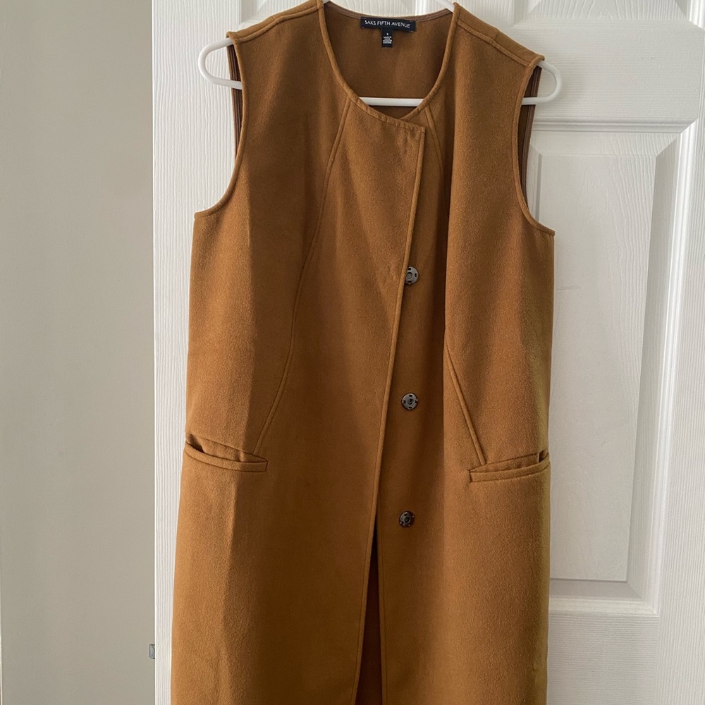 Sleeveless trench Vest
